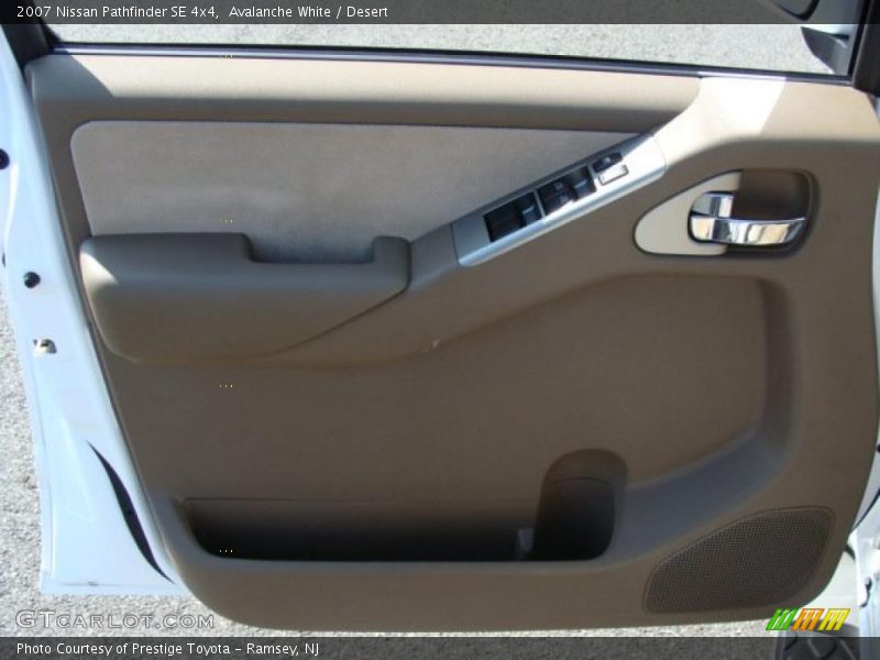 Avalanche White / Desert 2007 Nissan Pathfinder SE 4x4