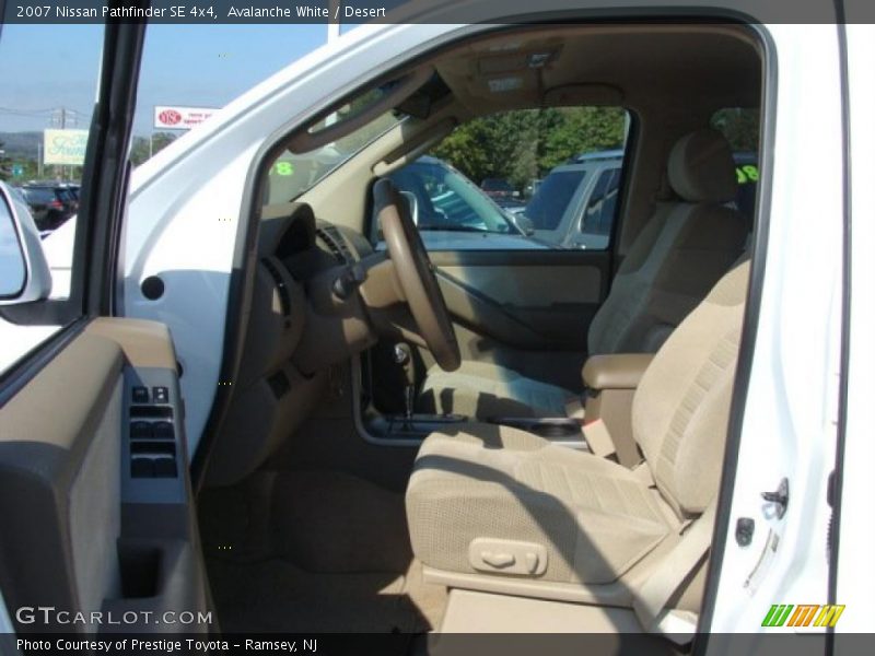 Avalanche White / Desert 2007 Nissan Pathfinder SE 4x4