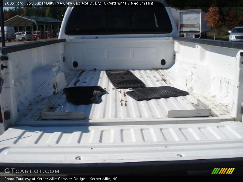 Oxford White / Medium Flint 2005 Ford F350 Super Duty FX4 Crew Cab 4x4 Dually