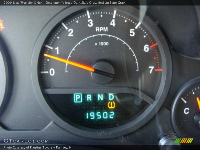 Detonator Yellow / Dark Slate Gray/Medium Slate Gray 2009 Jeep Wrangler X 4x4