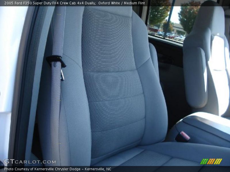 Oxford White / Medium Flint 2005 Ford F350 Super Duty FX4 Crew Cab 4x4 Dually