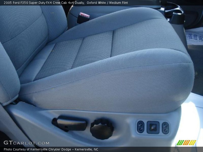 Oxford White / Medium Flint 2005 Ford F350 Super Duty FX4 Crew Cab 4x4 Dually