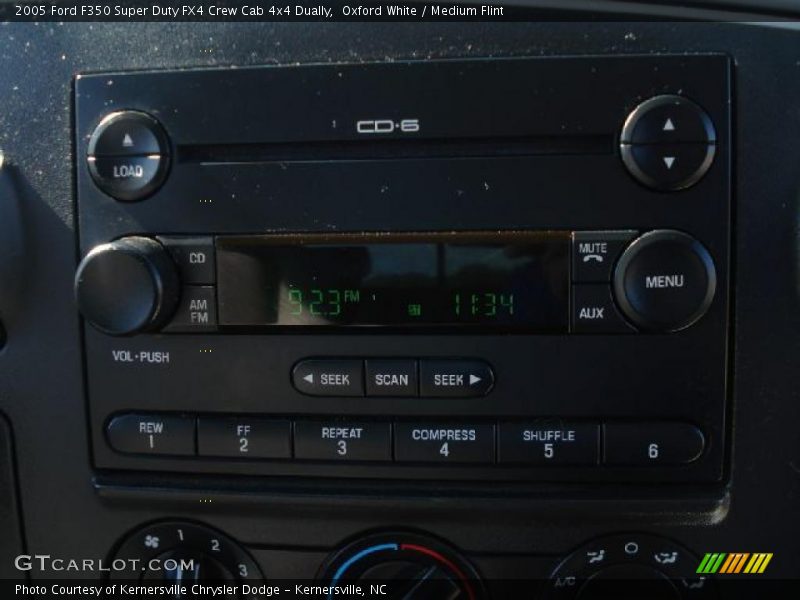 Oxford White / Medium Flint 2005 Ford F350 Super Duty FX4 Crew Cab 4x4 Dually