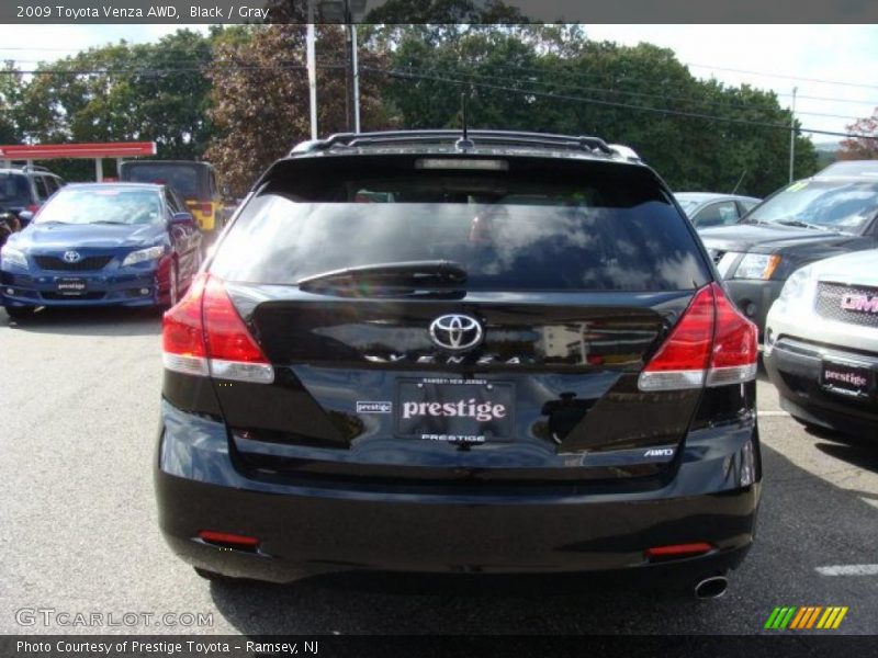 Black / Gray 2009 Toyota Venza AWD