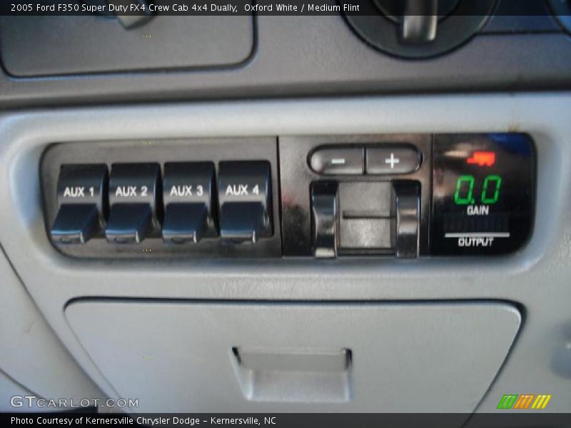 Oxford White / Medium Flint 2005 Ford F350 Super Duty FX4 Crew Cab 4x4 Dually