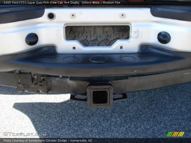 Oxford White / Medium Flint 2005 Ford F350 Super Duty FX4 Crew Cab 4x4 Dually