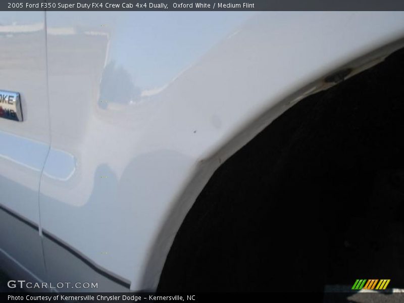 Oxford White / Medium Flint 2005 Ford F350 Super Duty FX4 Crew Cab 4x4 Dually
