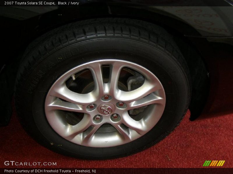 Black / Ivory 2007 Toyota Solara SE Coupe