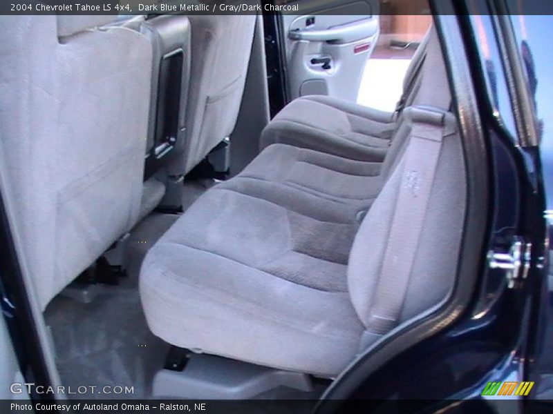 Dark Blue Metallic / Gray/Dark Charcoal 2004 Chevrolet Tahoe LS 4x4