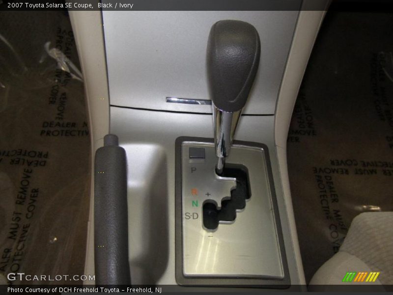 Black / Ivory 2007 Toyota Solara SE Coupe