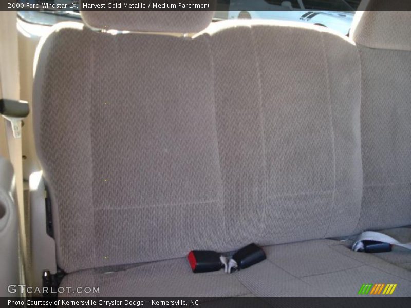 Harvest Gold Metallic / Medium Parchment 2000 Ford Windstar LX