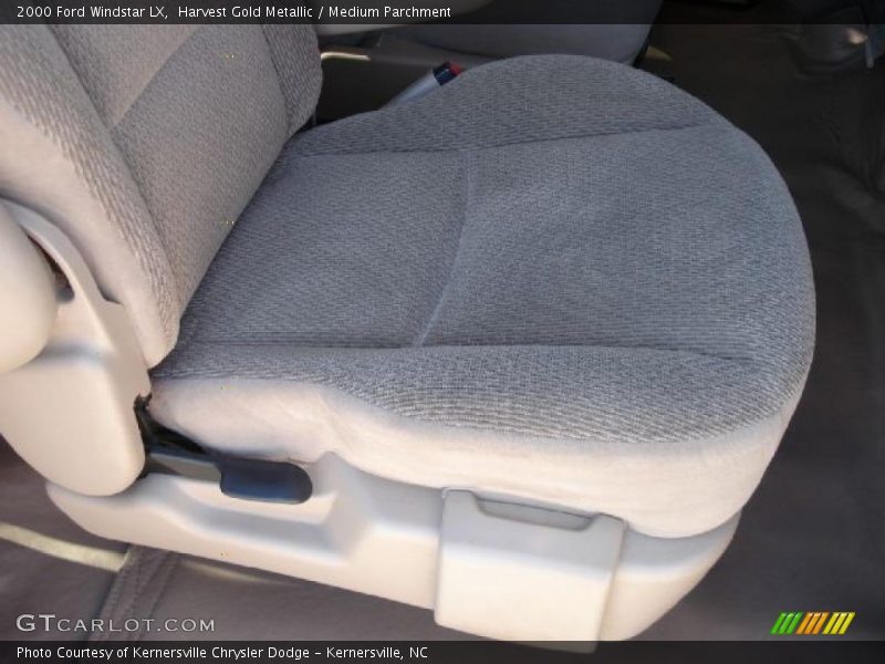 Harvest Gold Metallic / Medium Parchment 2000 Ford Windstar LX