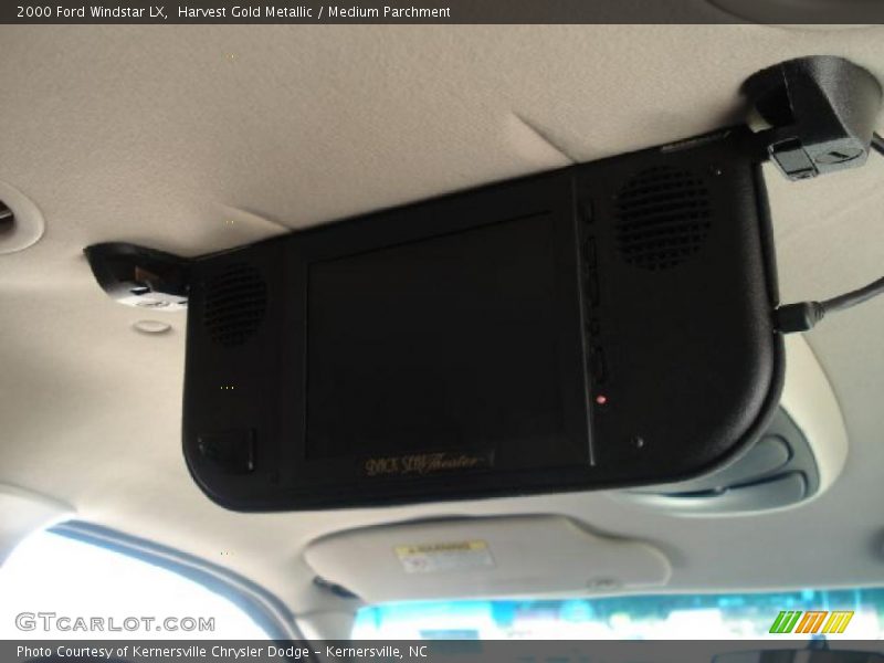 Harvest Gold Metallic / Medium Parchment 2000 Ford Windstar LX