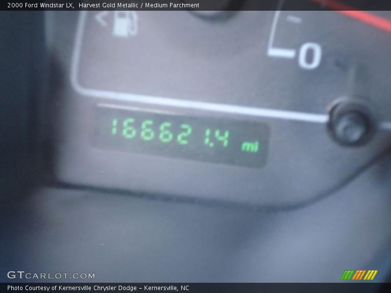 Harvest Gold Metallic / Medium Parchment 2000 Ford Windstar LX