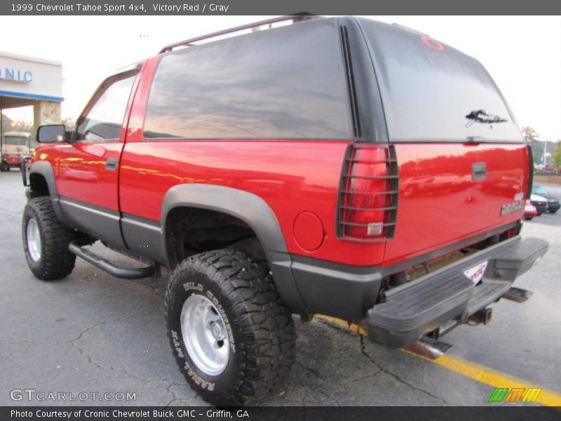 Victory Red / Gray 1999 Chevrolet Tahoe Sport 4x4