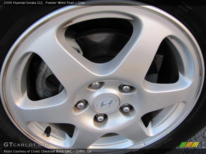 Powder White Pearl / Gray 2006 Hyundai Sonata GLS