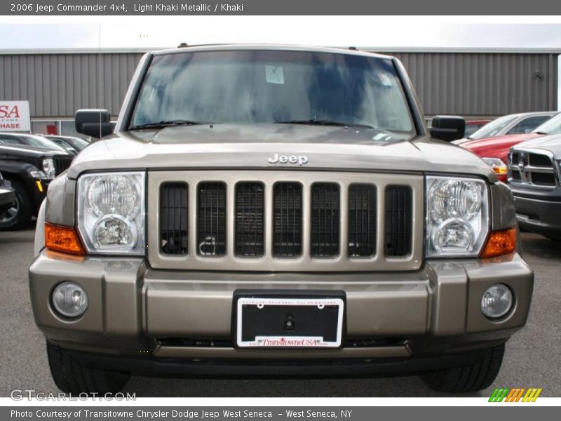 Light Khaki Metallic / Khaki 2006 Jeep Commander 4x4