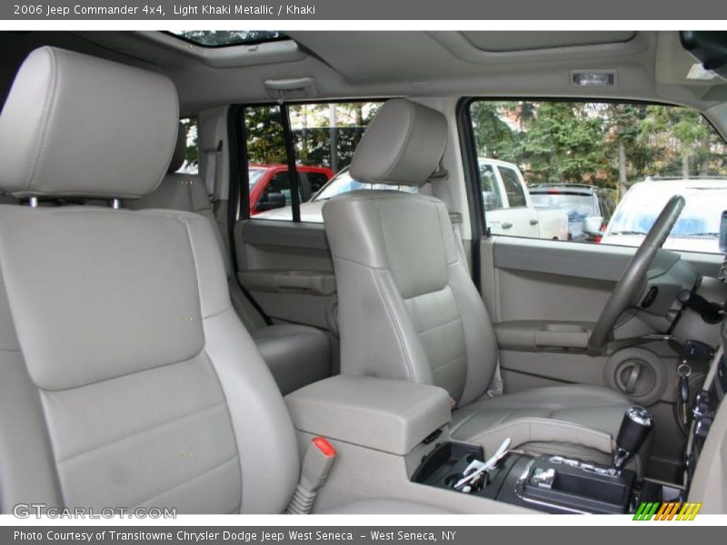 Light Khaki Metallic / Khaki 2006 Jeep Commander 4x4