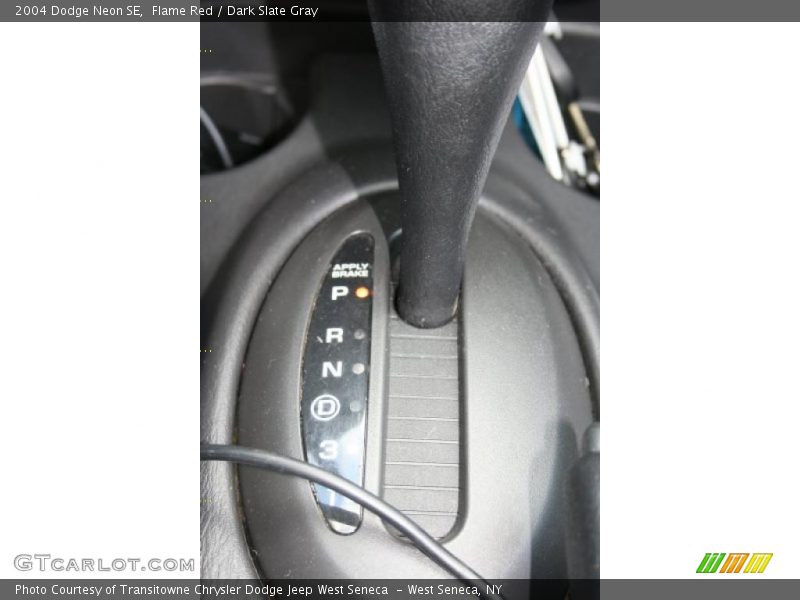 Flame Red / Dark Slate Gray 2004 Dodge Neon SE