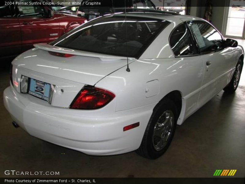 Summit White / Graphite 2004 Pontiac Sunfire Coupe