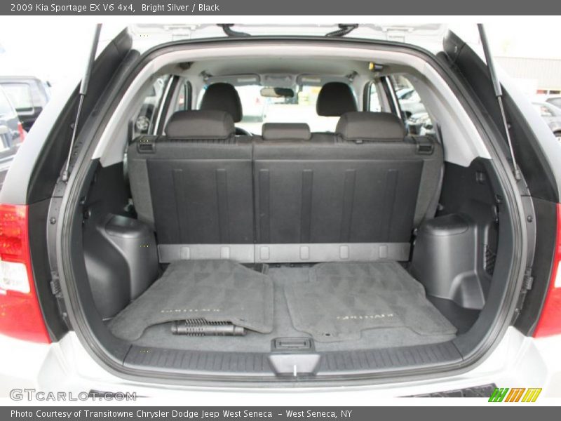  2009 Sportage EX V6 4x4 Trunk