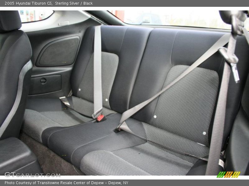  2005 Tiburon GS Black Interior
