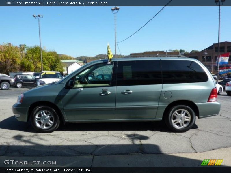 Light Tundra Metallic / Pebble Beige 2007 Ford Freestar SEL