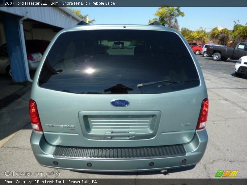 Light Tundra Metallic / Pebble Beige 2007 Ford Freestar SEL