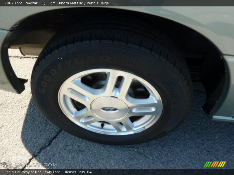  2007 Freestar SEL Wheel