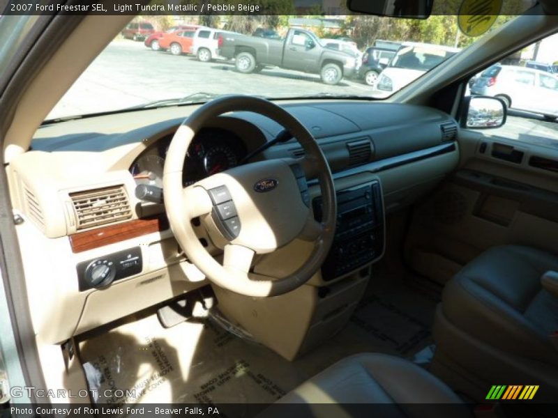 Light Tundra Metallic / Pebble Beige 2007 Ford Freestar SEL