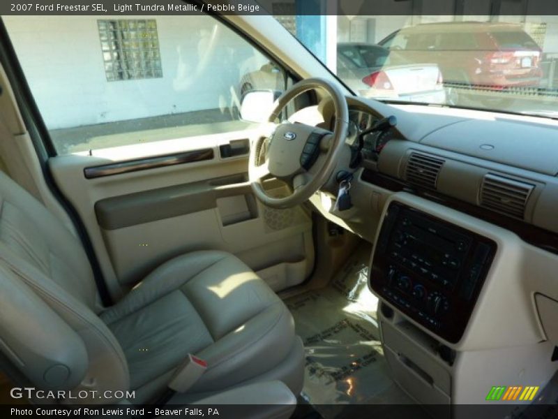 Light Tundra Metallic / Pebble Beige 2007 Ford Freestar SEL