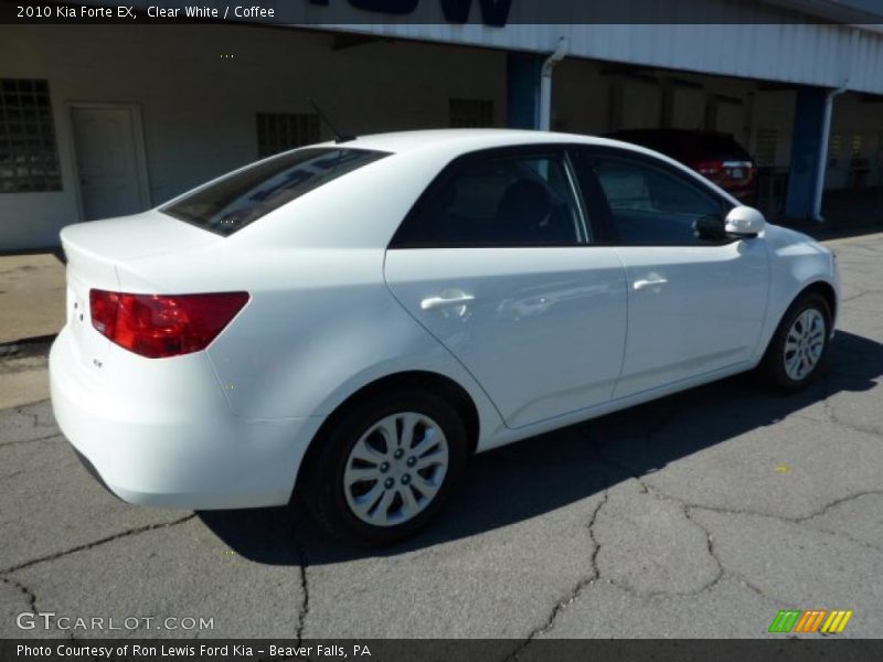Clear White / Coffee 2010 Kia Forte EX