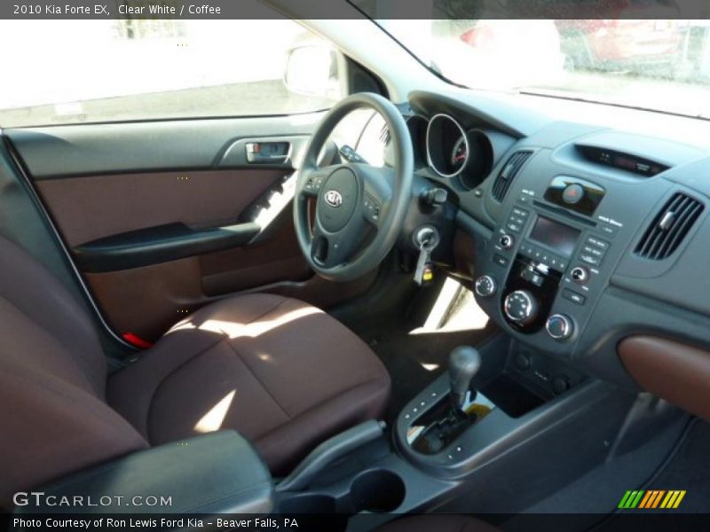 Clear White / Coffee 2010 Kia Forte EX