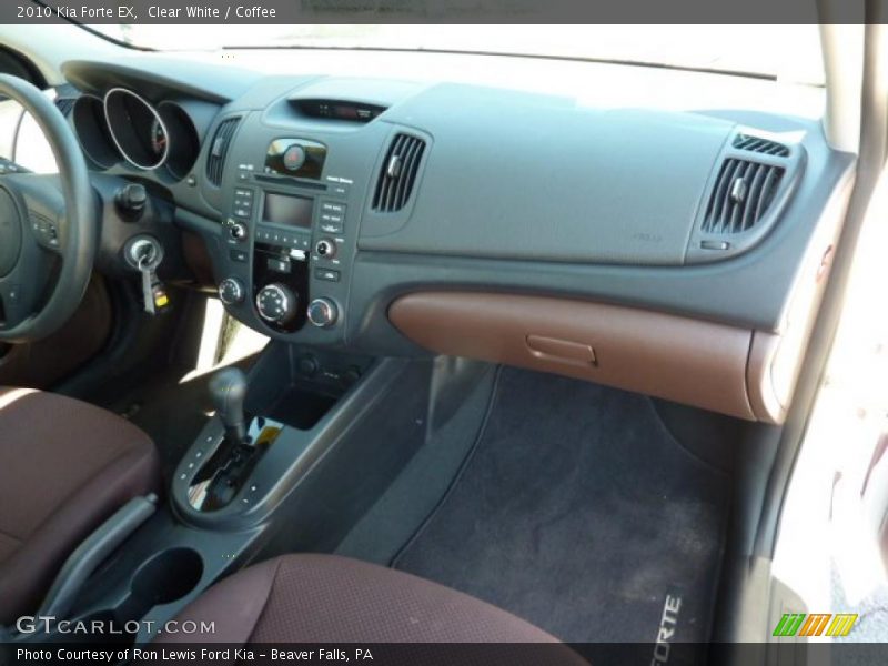 Clear White / Coffee 2010 Kia Forte EX