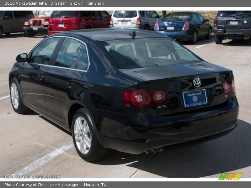Black / Titan Black 2010 Volkswagen Jetta TDI Sedan