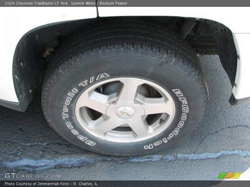 Summit White / Medium Pewter 2004 Chevrolet TrailBlazer LT 4x4