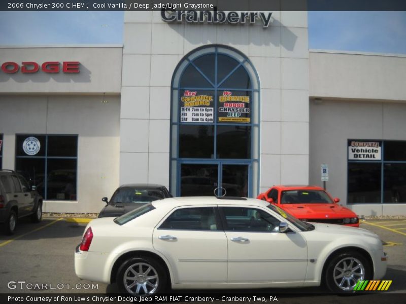 Cool Vanilla / Deep Jade/Light Graystone 2006 Chrysler 300 C HEMI