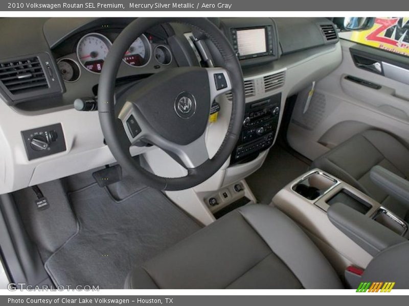  2010 Routan SEL Premium Aero Gray Interior