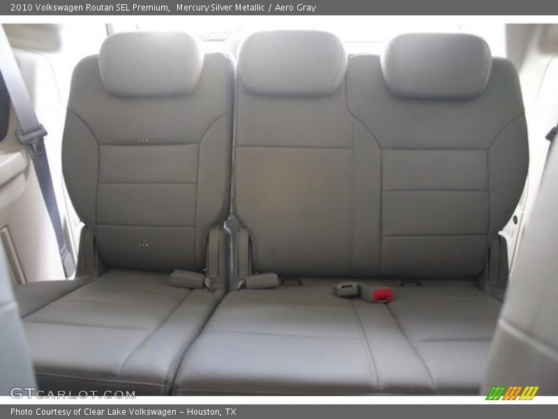 Mercury Silver Metallic / Aero Gray 2010 Volkswagen Routan SEL Premium