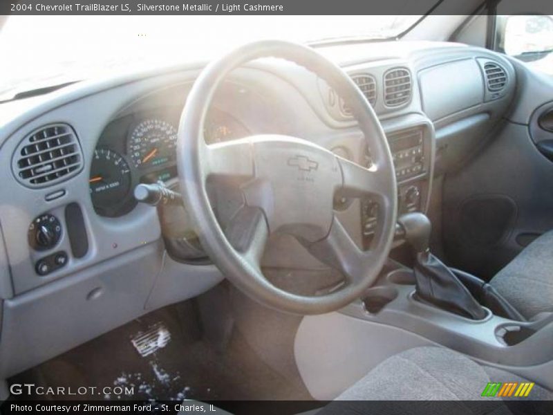 Silverstone Metallic / Light Cashmere 2004 Chevrolet TrailBlazer LS