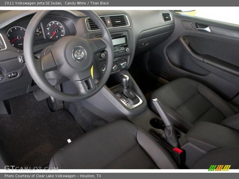  2011 Jetta SE Sedan Titan Black Interior