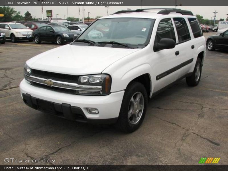 Summit White / Light Cashmere 2004 Chevrolet TrailBlazer EXT LS 4x4
