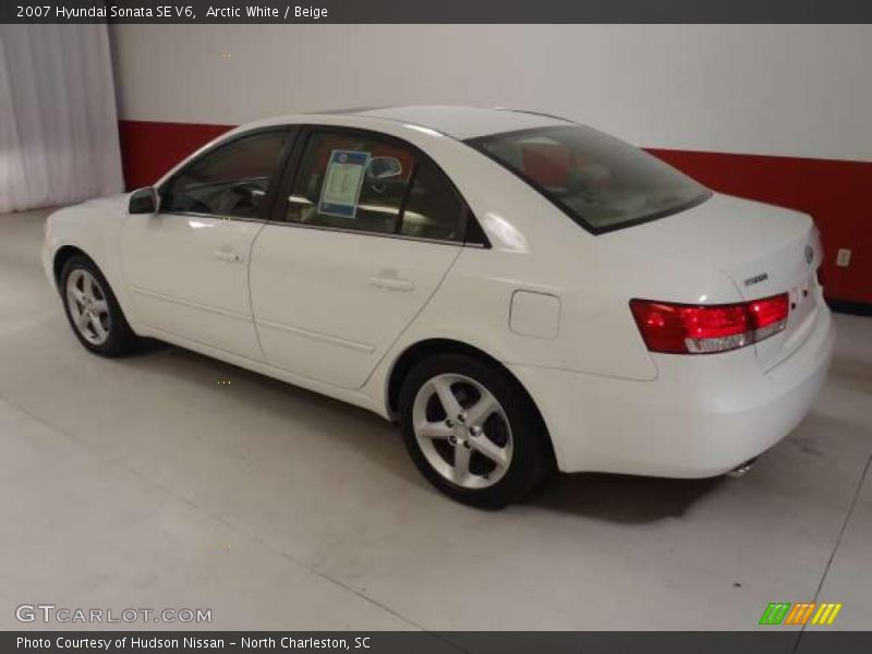 Arctic White / Beige 2007 Hyundai Sonata SE V6