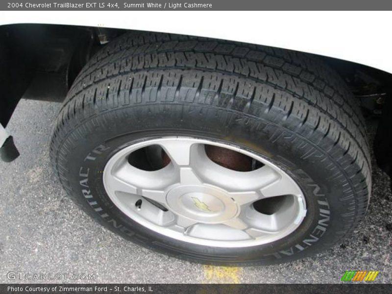Summit White / Light Cashmere 2004 Chevrolet TrailBlazer EXT LS 4x4