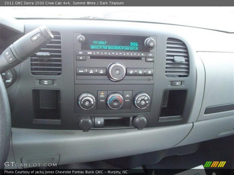 Controls of 2011 Sierra 1500 Crew Cab 4x4