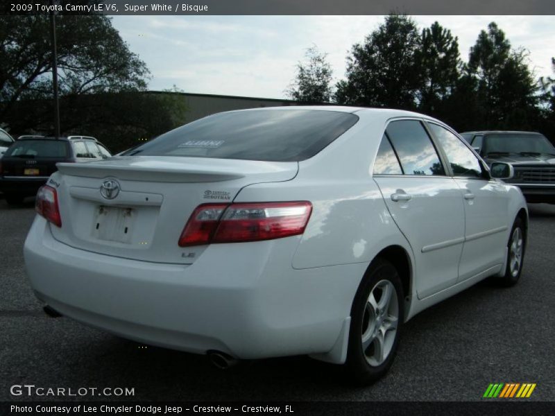Super White / Bisque 2009 Toyota Camry LE V6
