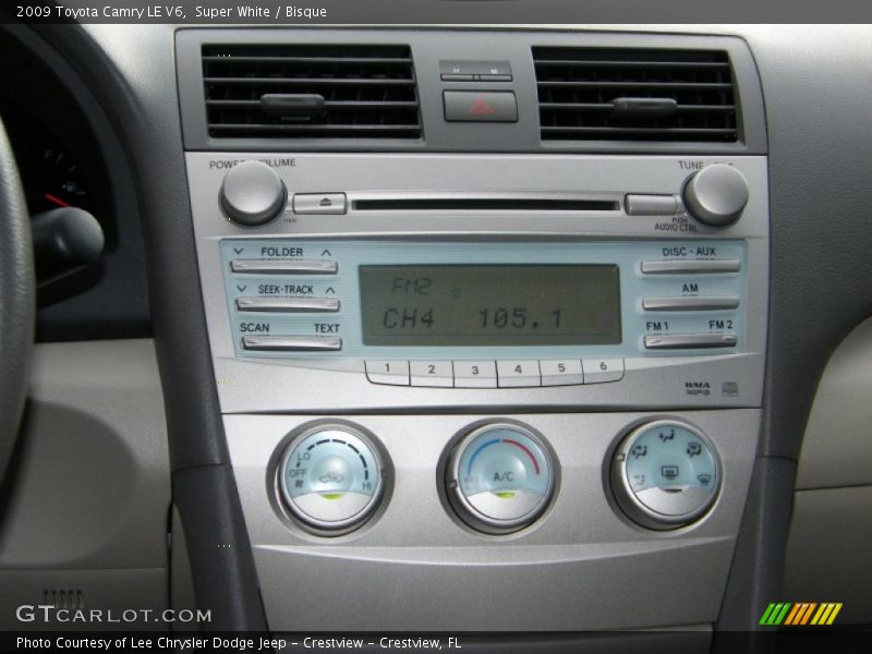 Super White / Bisque 2009 Toyota Camry LE V6