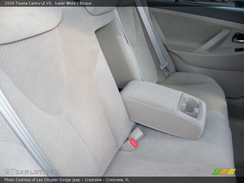 Super White / Bisque 2009 Toyota Camry LE V6