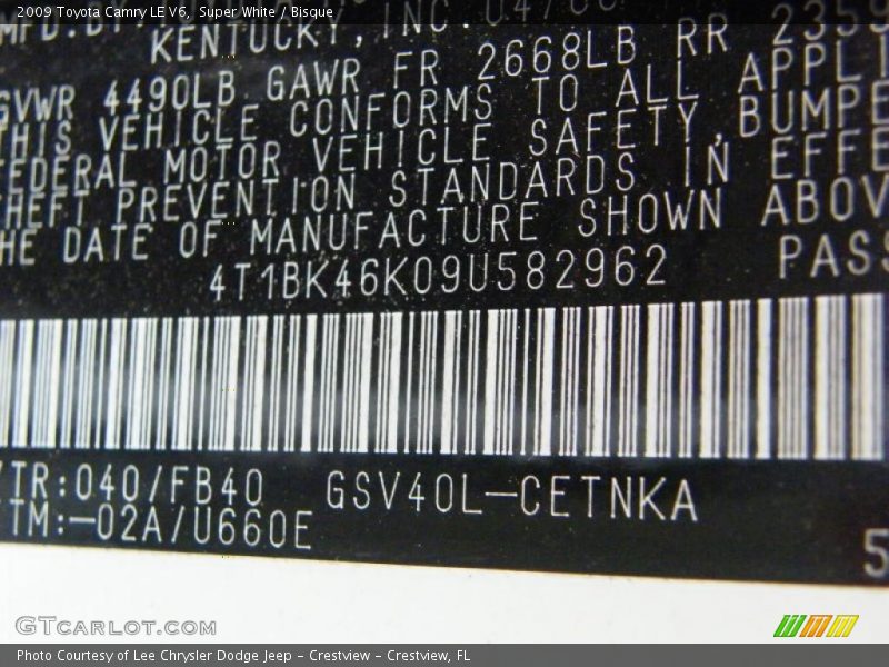 Super White / Bisque 2009 Toyota Camry LE V6