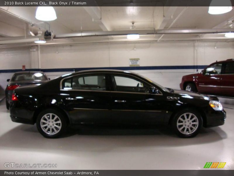 Black Onyx / Titanium 2010 Buick Lucerne CXL